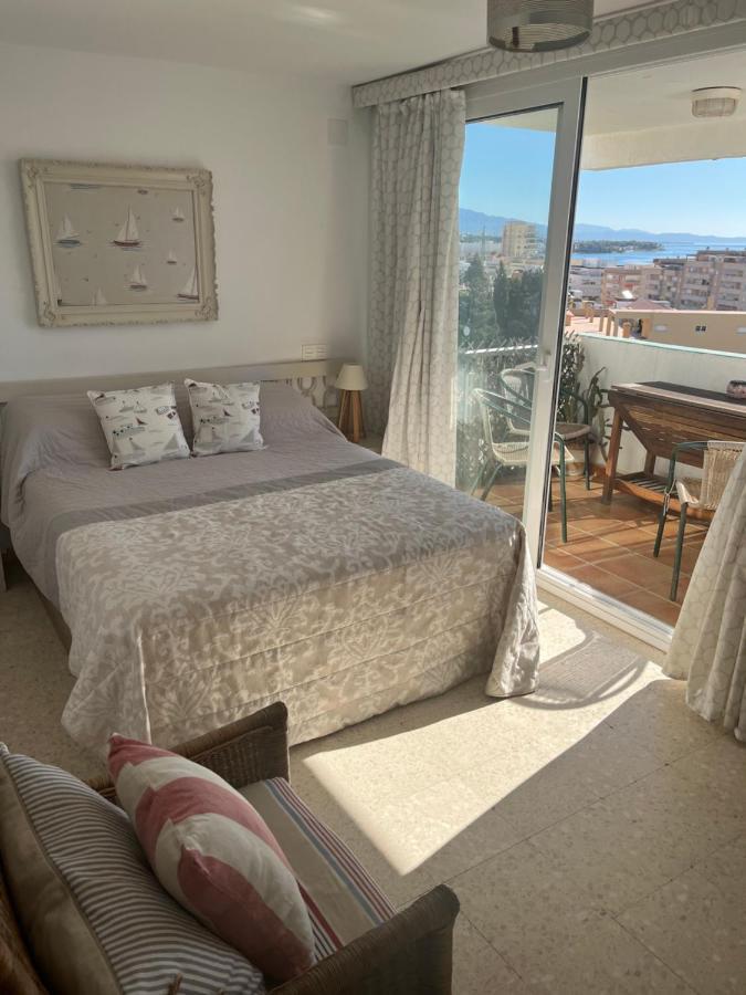 Large Three Bedroom Apartment Panoramic Sea Views Эстепона Экстерьер фото